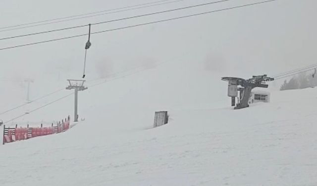 Uludağ’da Mart sonunda kar sürprizi