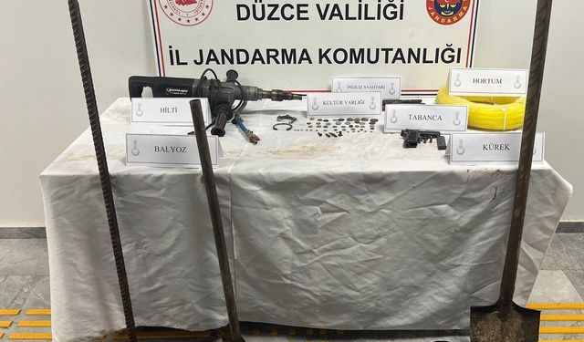 44 adet tarihi eser ele geçirildi