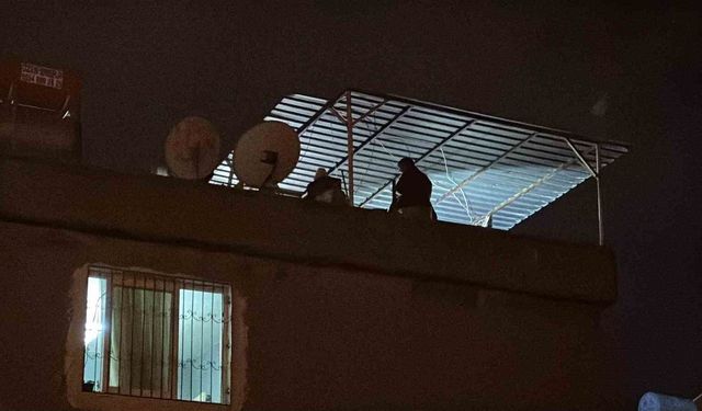 Adana'da 3 katlı binada patlama: 2 ağır yaralı