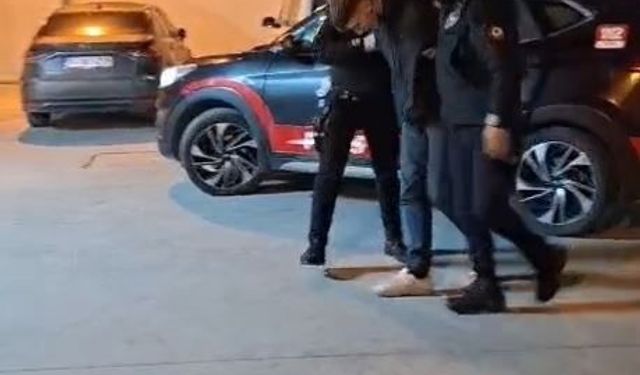 Arnavutköy'de polisten kaçan şüphelinin üzerinden uyuşturucu çıktı