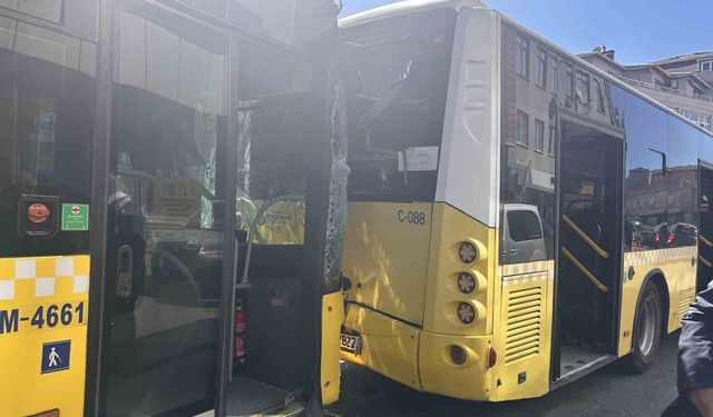 Ataşehir'de İETT otobüsleri çarpıştı: 1 yaralı