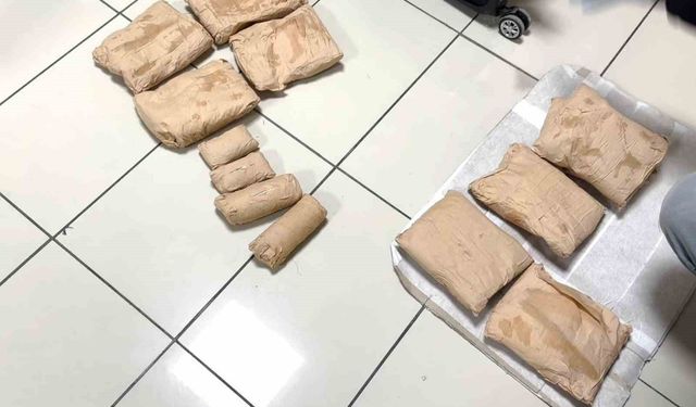 Batman'da zehir tacirine geçit yok: 8 kilo 500 gram metafetamin ele geçirildi