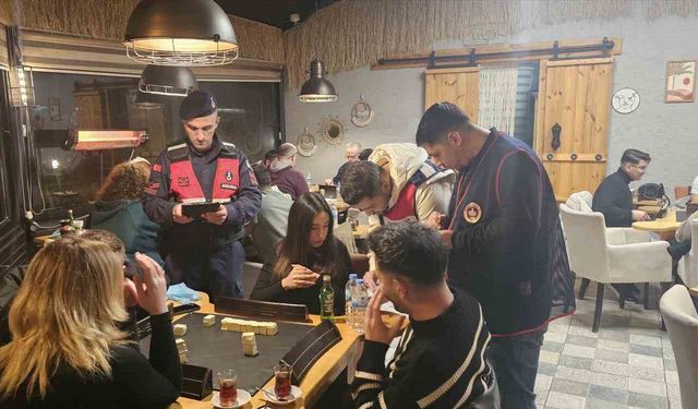 Bilecik'te kumar ve yasa dışı bahis uygulamasında 6 kişi yakalandı