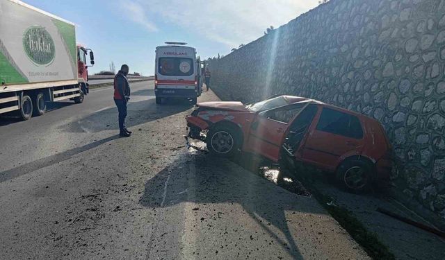 Bilecik'te trafik kazası: 2 yaralı