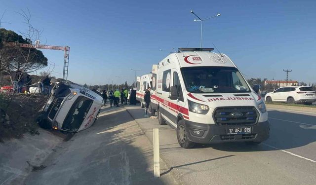 Çanakkale'de devrilen minibüsteki 8 yaralının isimleri belli oldu