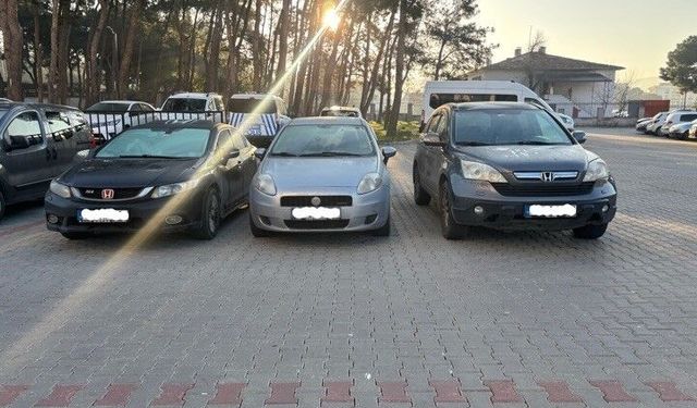 Çanakkale'de göçmen kaçakçılığı operasyonu: 4 tutuklama