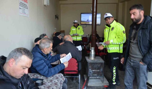 Erzincan Tercan'da trafik ekipleri sahada