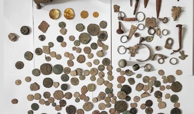 Gaziantep'te 179 adet sikke ile 29 adet obje ele geçirildi: 1 gözaltı