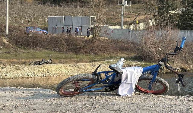 Gölette boğulma tehlikesi geçiren 13 yaşındaki çocuk hastanede hayatını kaybetti