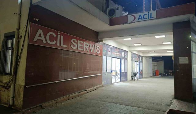 Husumetli olduğu kişileri silahla yaraladı: 3 yaralı