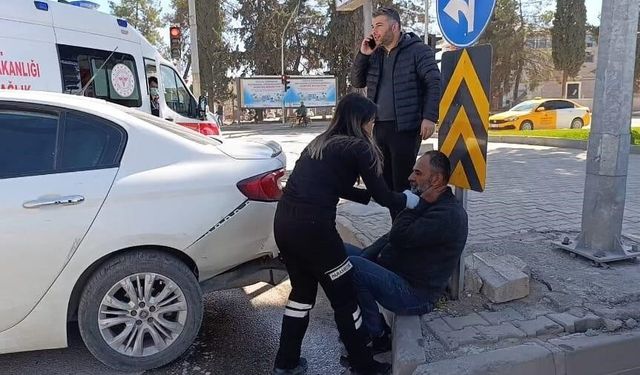 İki otomobilin çarpışması sonucu 1 kişi yaralandı