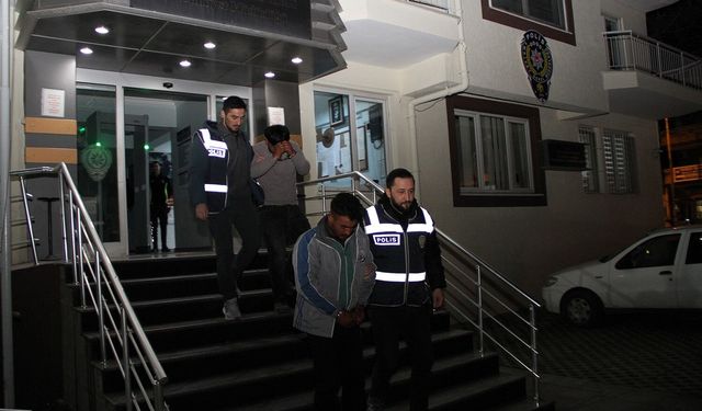 İnşaattan hırsızlık yapan 2 şüpheli tutuklandı