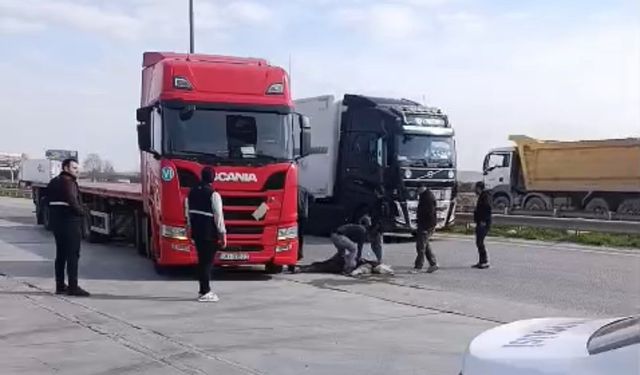 Kapıkule'de fenalaşan tır şoförü hayatını kaybetti