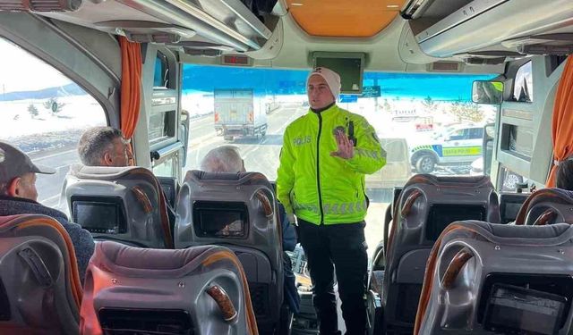 Kars'ta trafik denetimleri aralıksız sürüyor