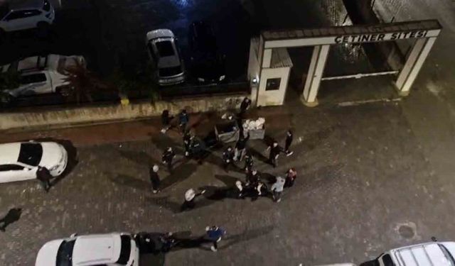 Kaza sonrası çıkan kavga kamerada