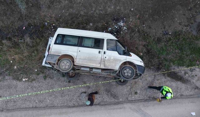 Kırıkkale'de işçi servisi kamyonla çarpıştı: 5 yaralı