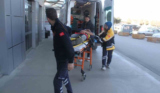 Konya'da inşaattan düşen işçi yaralandı