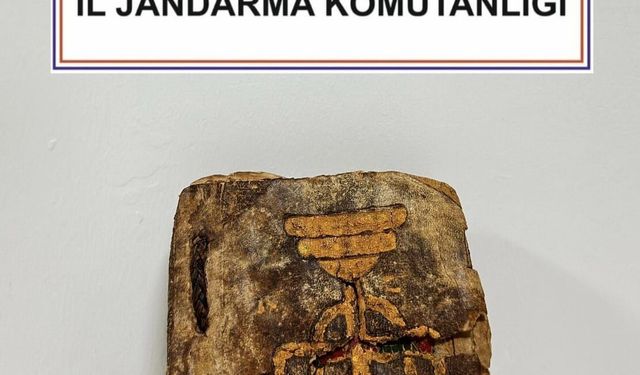 Menteşe'de tarihi eser operasyonu: '600 yıllık Tevrat ele geçirildi'