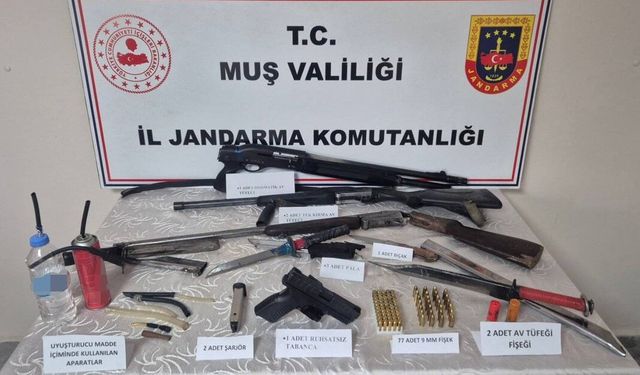 Muş'ta silah ve uyuşturucu operasyonu: 2 gözaltı