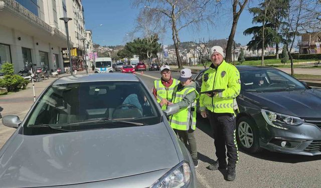 Ordu'da özel çocuklardan trafik denetimi