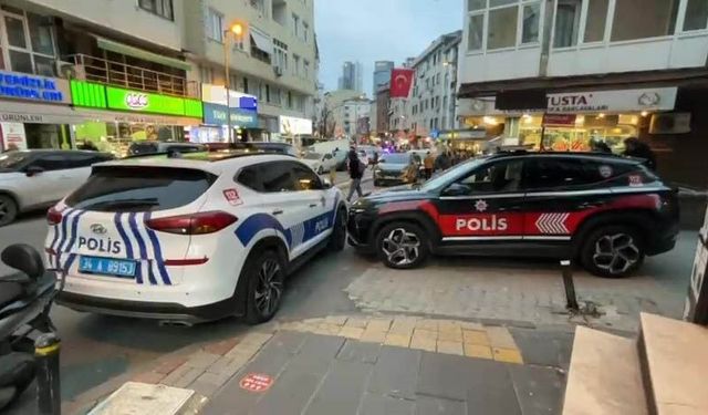 Şişli'de silahlı kavgada seken kurşunlar yoldan geçen kadına isabet etti