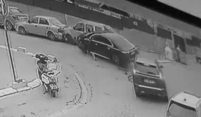 Tekirdağ'da 5 aracın karıştığı zincirleme kaza kamerada