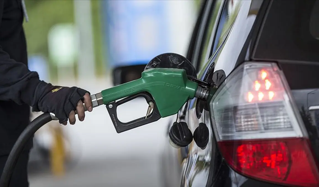 Motorine zam geldi: Akaryakıt fiyatlarında son durum