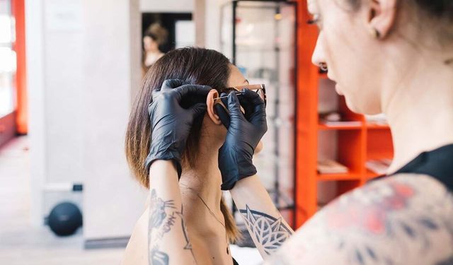 18 yaş altına dövme ve piercing yasağı: Teklif Meclis'e sunuldu