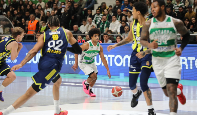 Bursaspor, Fenerbahçe’yi devirdi