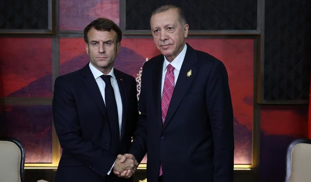 Erdoğan, Fransa Cumhurbaşkanı Macron ile görüştü