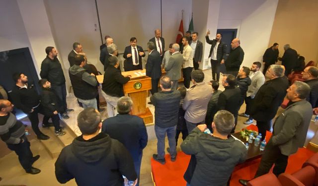 Halk otobüsçüleri ile Fahrettin Beşli arasında gergin dakikalar