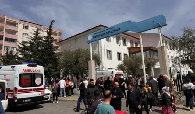 Okullardaki saldırılarla ilgili 591 sosyal medya hesabı hakkında işlem başlatıldı