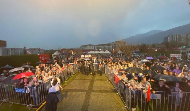 Mustafa Bozbey için Bursa’da ikinci gün mitingi: “İradeye sahip çıkıyoruz”