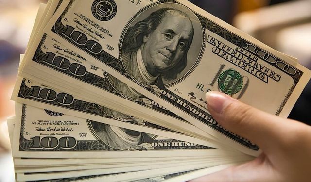 Dolar her yerde çakılıyor: Türkiye hariç