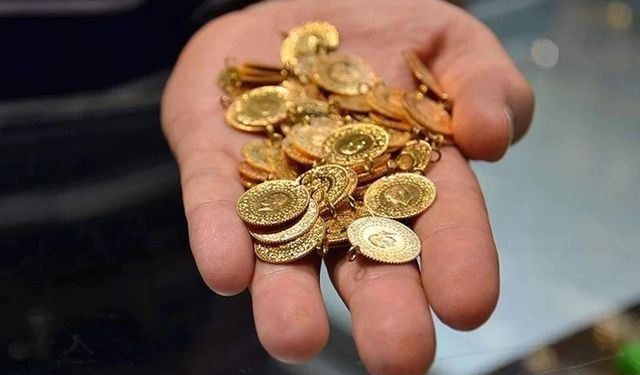 Altın beklemede: Yolunu ABD verisiyle çizecek