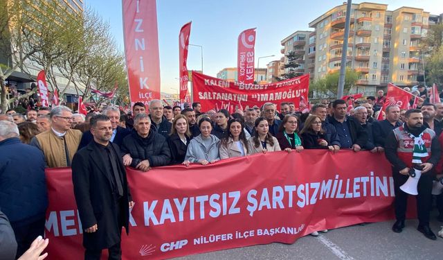 Bursa sokakta: “Bozbey’e özgürlük” yürüyüşüne binler katıldı