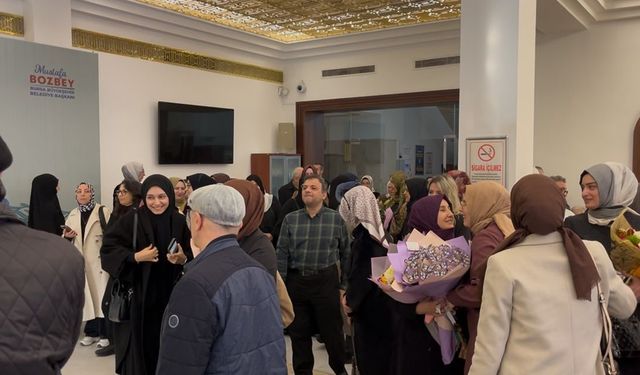 Bursa'da 700. yıla özel hat sergisine yoğun ilgi