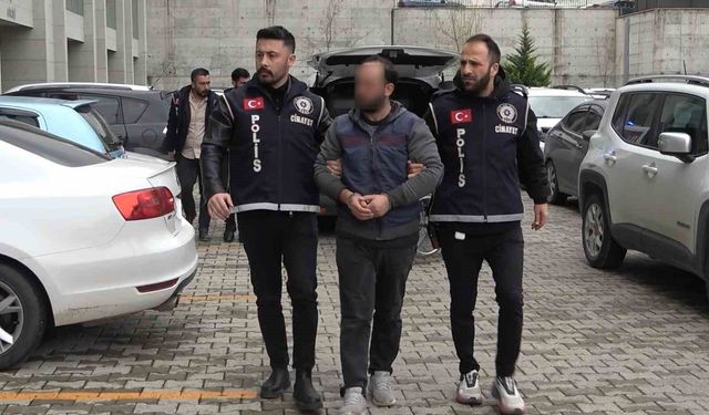 Ablaları ve erkek arkadaşını hastanede bıçaklayan 3 kardeş adliyeye sevk edildi
