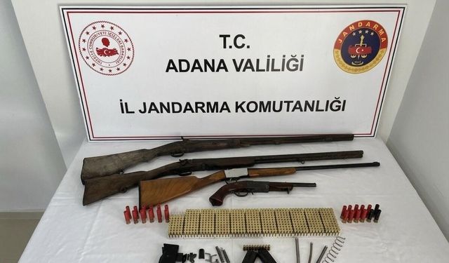 Adana'da 4 ruhsatsız silah ele geçirildi