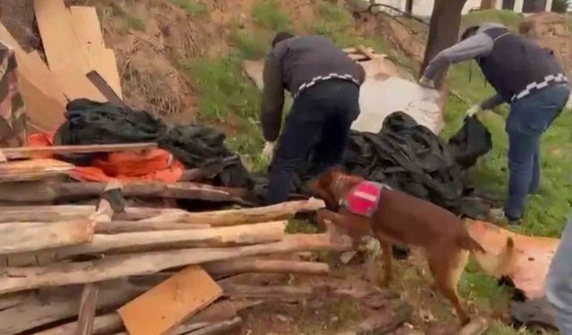 Aksaray'da çuval içine gizlenmiş 11 bin adet uyuşturucu hap ele geçirildi: 3 tutuklama