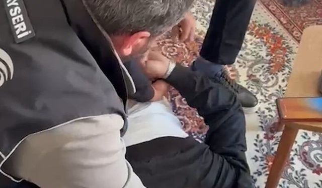 Aranan uyuşturucu taciri yakalandı