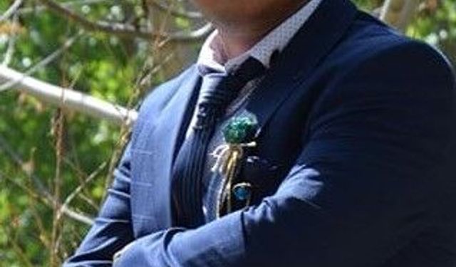 Başkanın ikiz oğullarından birisi silah kazasında hayatını kaybetti