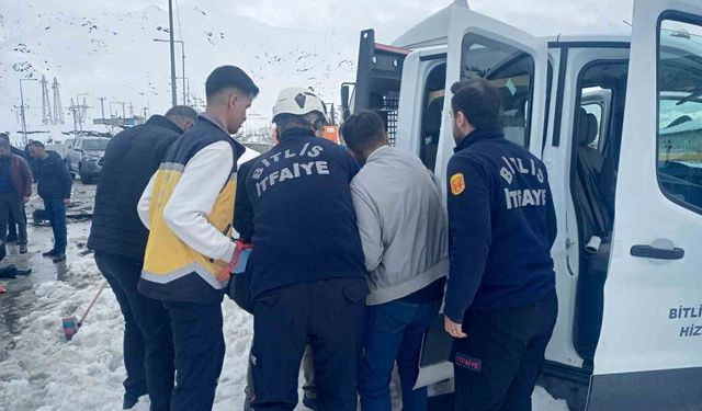 Bitlis'te iki ayrı kaza: 12 yaralı