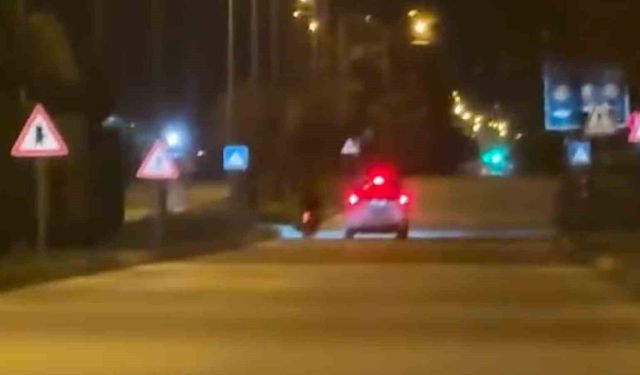 Bolu'da polisten kaçan plakasız motosikletlinin yakalanma anı kamerada