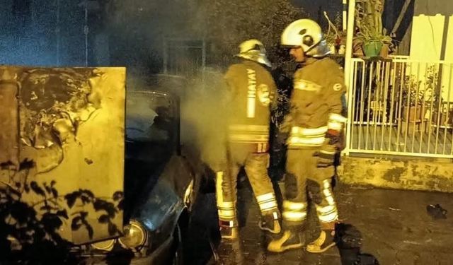Dörtyol'da otomobil yangını