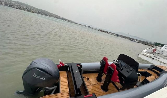 Ege Denizi'nde göçmen kaçakçılarına Sahil Güvenlik'ten film gibi operasyon