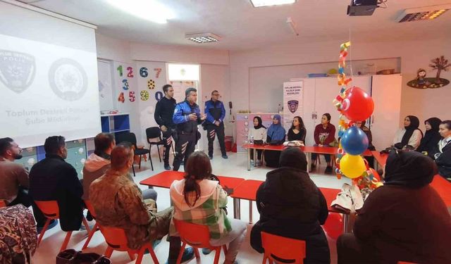 Erzincan'da velilere çocuk güvenliği eğitimi