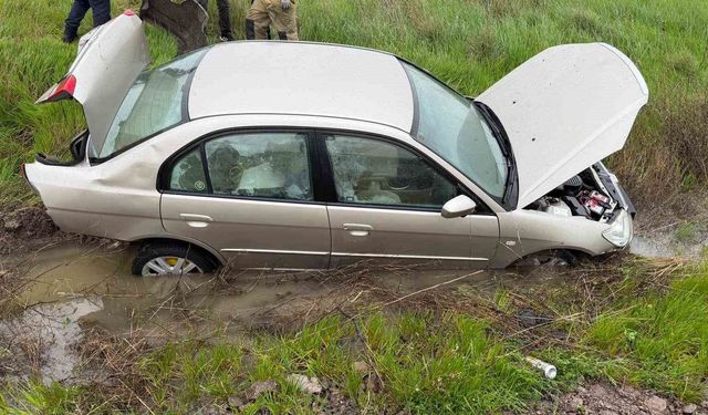 Gönen'de trafik kazası: 3 kişi yaralandı