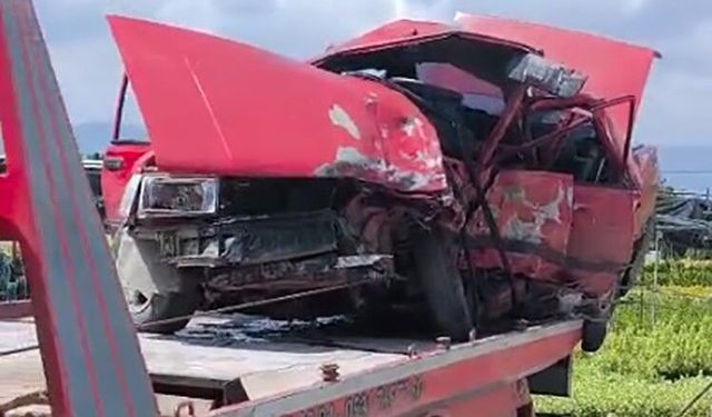 İzmir'de zincirleme kaza: 1 ölü, 3 yaralı