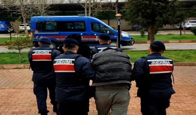 Jandarmadan uyuşturucu operasyonu: 2 tutuklama